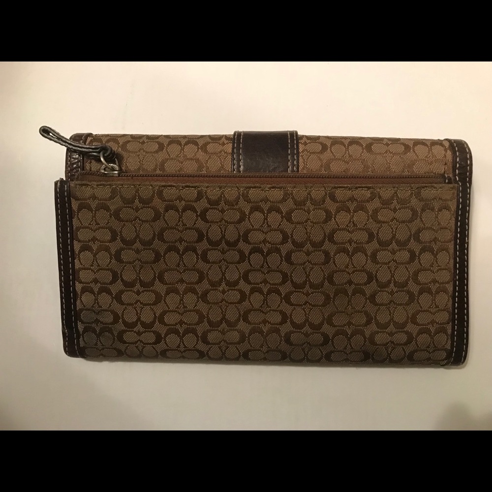 Coach Wallet - Picture 2 of 5
